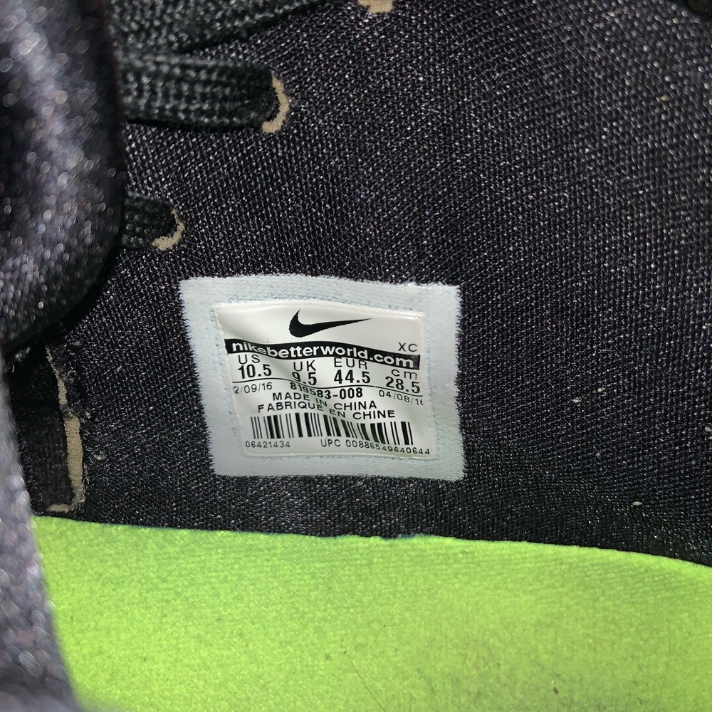 Men’s kyrie 2’s - Picture 4 of 5